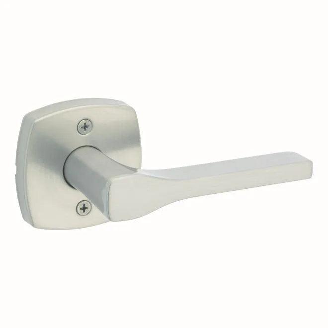 KwiksetKwikset Tripoli Lever with Midtown Rosette in 