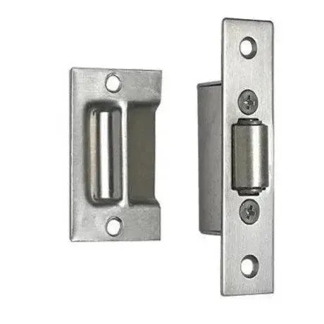LinneaLinnea Solid Stainless Steel Pocket Door Roller Catch in 