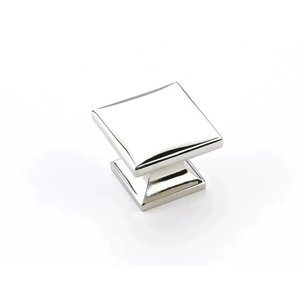 The Schaub Northport Smooth Square Cabinet Knob in Polished Nickel finish.