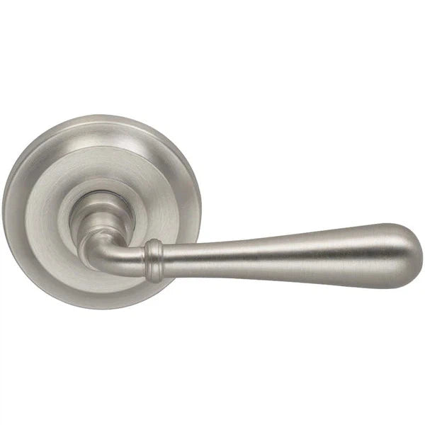 The Omnia Traditions 918 Lever with Round Rosette in Satin Nickel, Lacquered finish