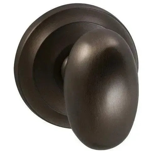 OmniaOmnia Traditions 432 Egg-Shaped Knob with Round Rosette in 