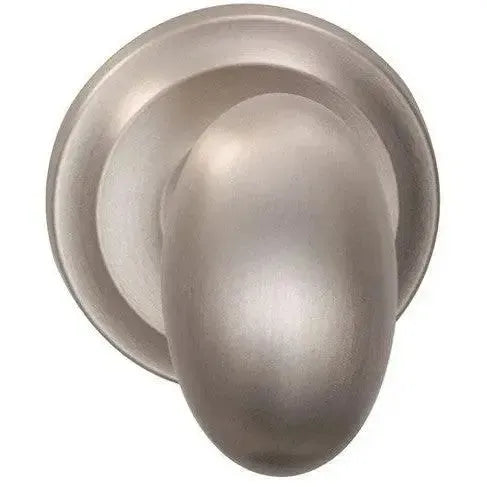 OmniaOmnia Traditions 432 Egg-Shaped Knob with Round Rosette in 