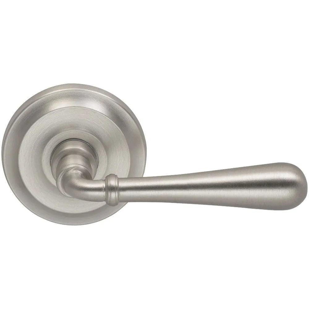Omnia Traditions 918 Lever with Round Rosette 
