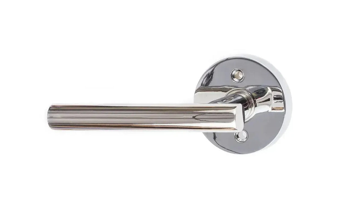 Ridgecrest Juneau 28° Lever in Polished Chrome finish