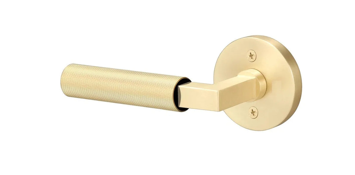 Ridgecrest Levanto Lever with Knurled Grip - Round Rosette in Satin Brass finish