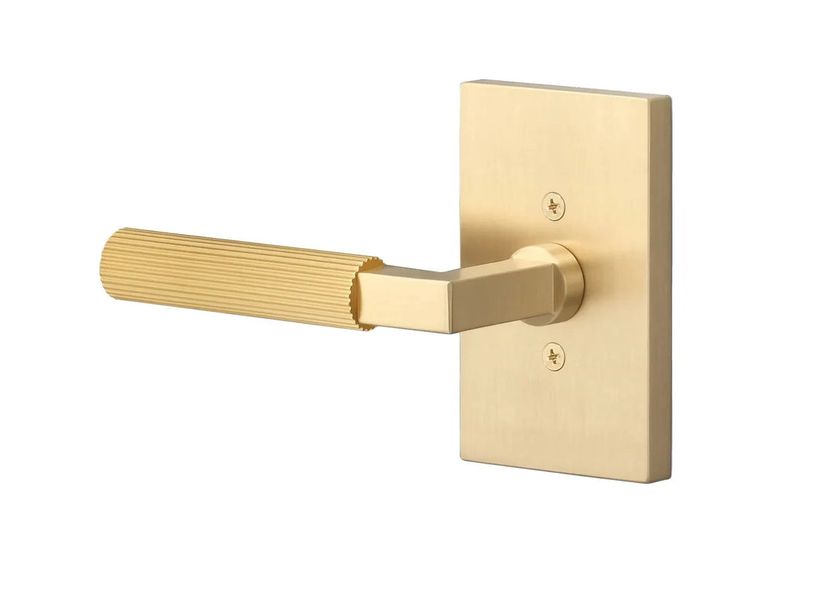 Ridgecrest Levanto Lever with Straight Knurled Grip in Satin Brass finish