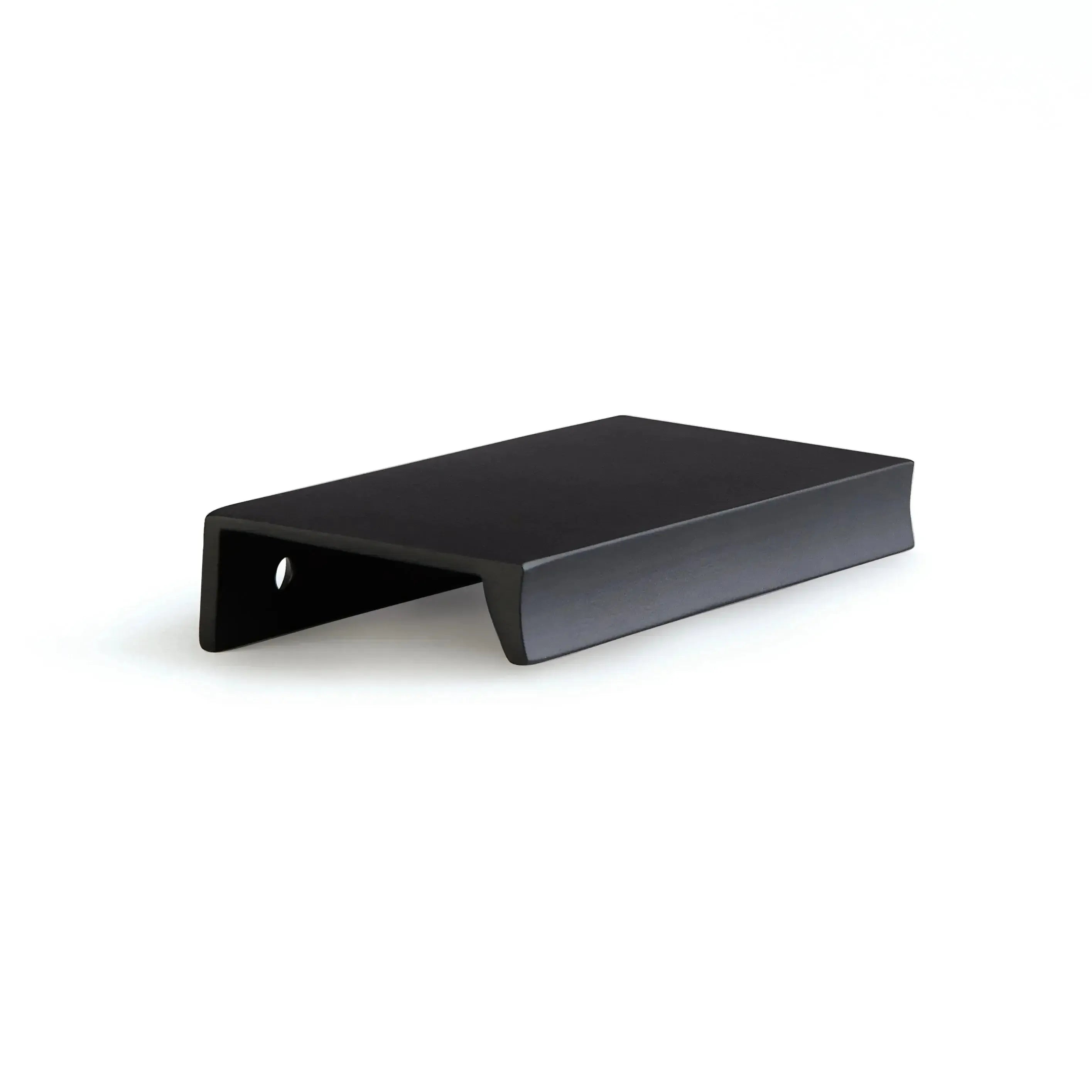 The Schaub Sabre Cabinet Edge Pull in Matte Black finish.