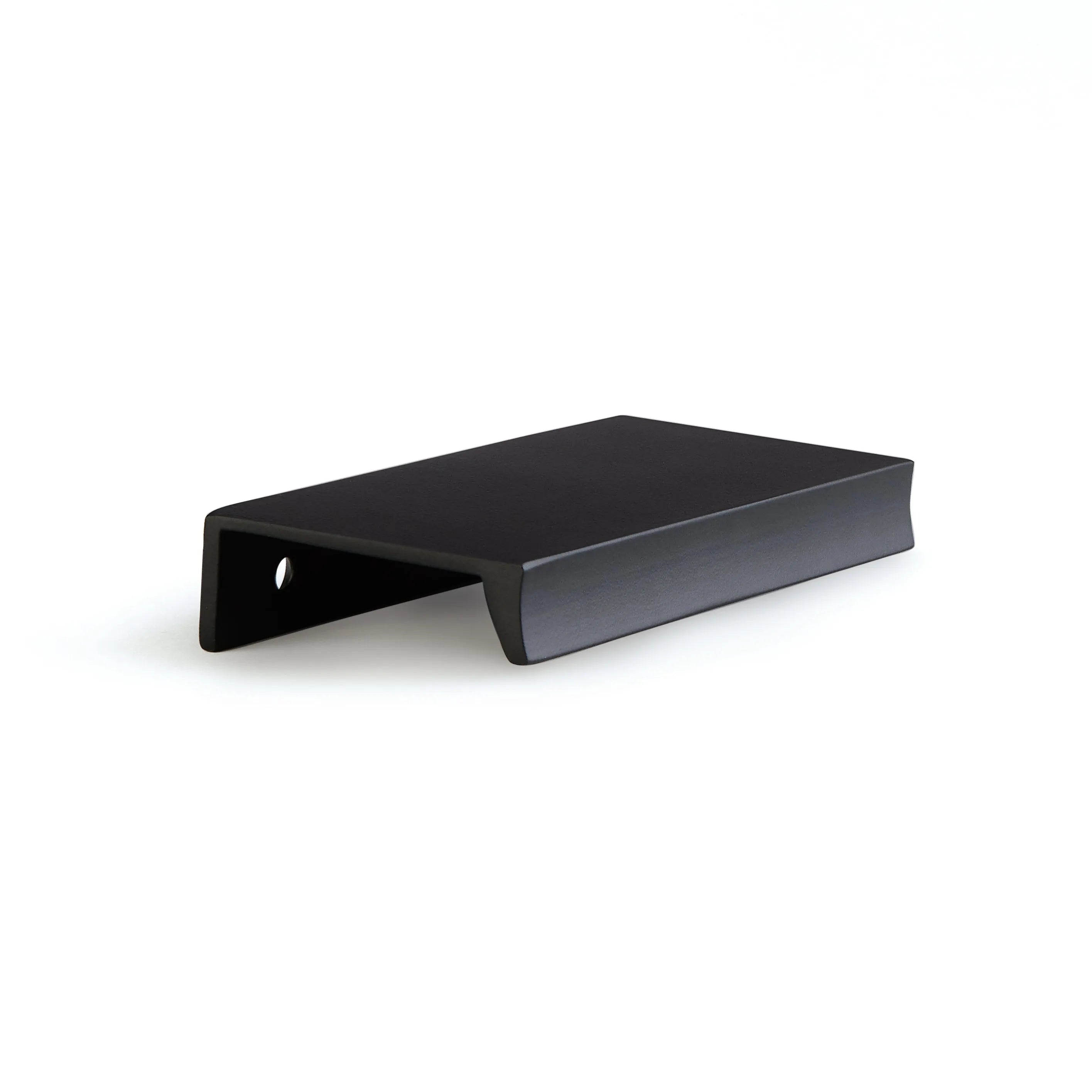 The Schaub Sabre Cabinet Edge Pull in Matte Black finish.