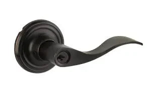 Yale ExpressionsYale Expressions Brunswick Lever with Maguire Rosette in 