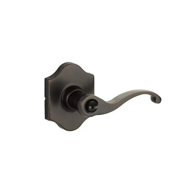 Yale ExpressionsYale Expressions Farmington Lever with Everly Rosette in 