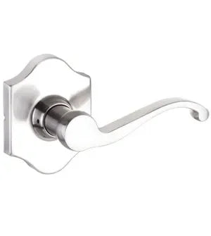 Yale ExpressionsYale Expressions Farmington Lever with Everly Rosette in 